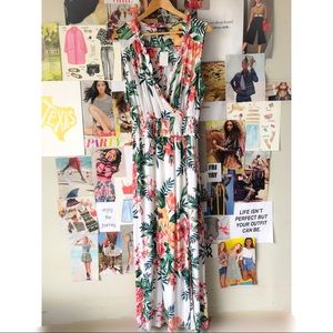 Versona Tropical Maxi Dress